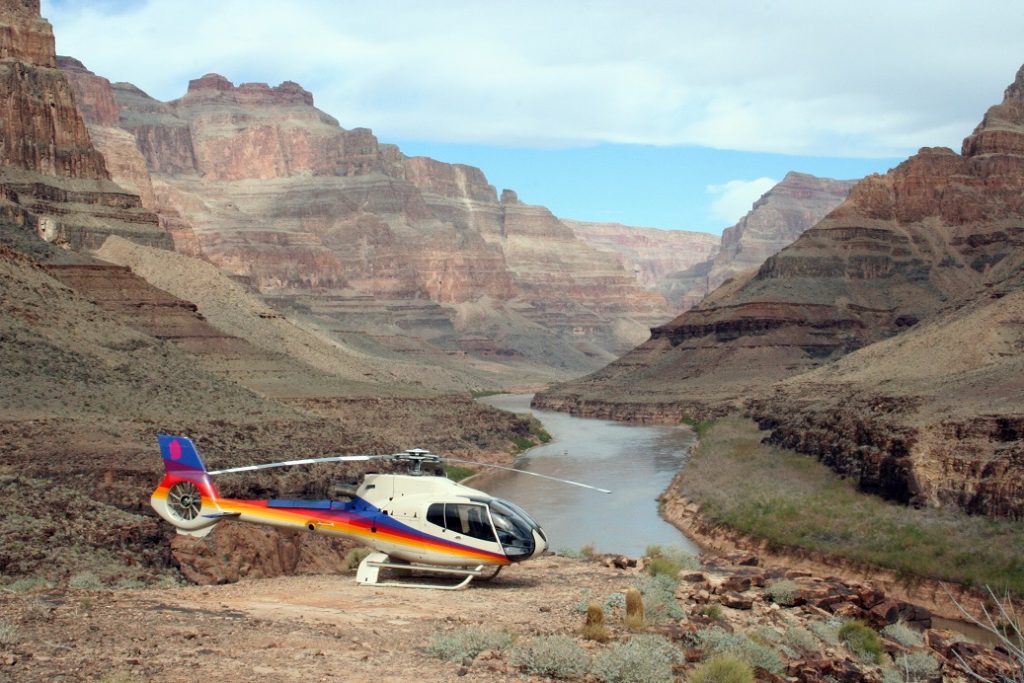 Helikopterflug mit Landung im Grand Canyon